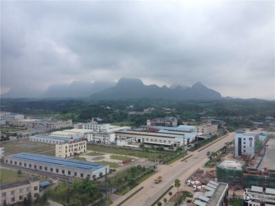 容县GDP_容县高中(2)